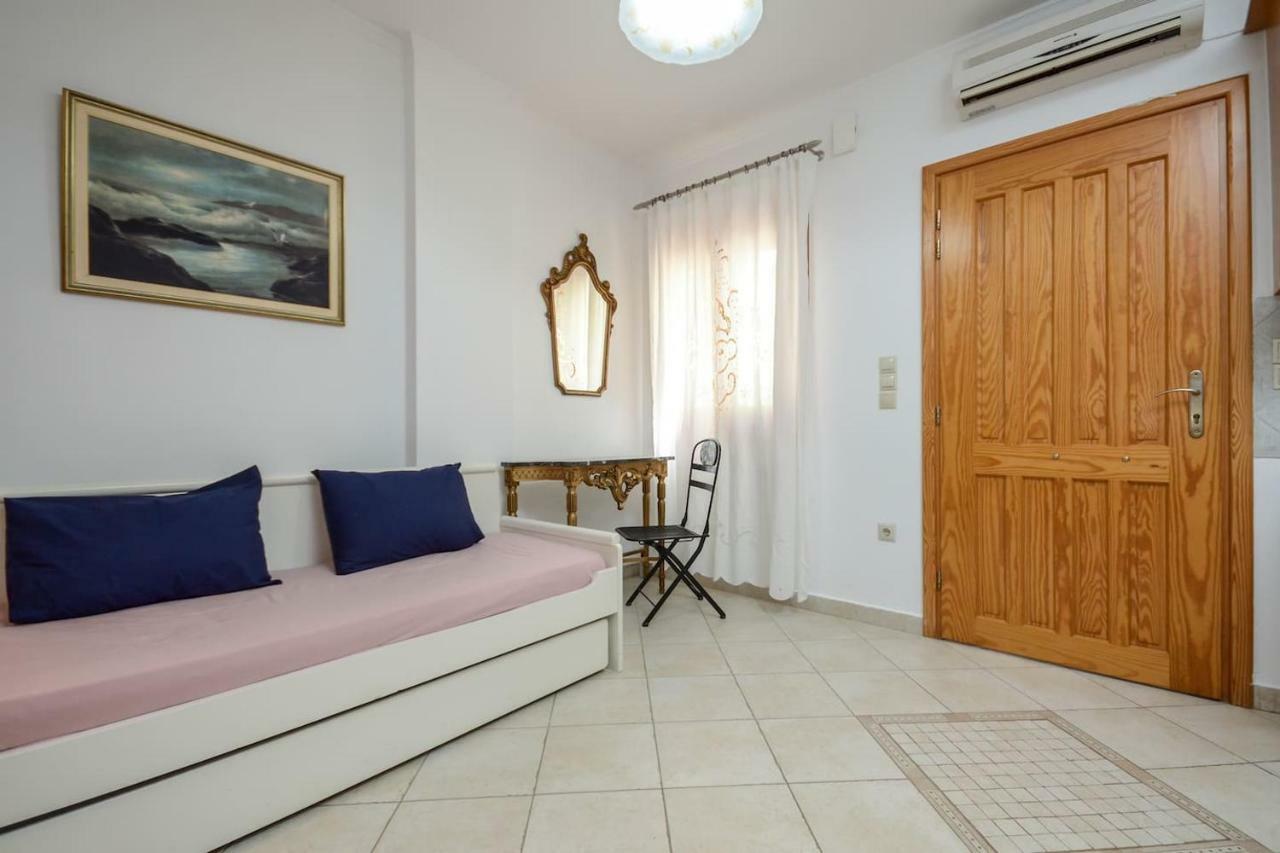 Independent Agapitos Apart , 2Bdrm, Private Patio Naxos City Экстерьер фото