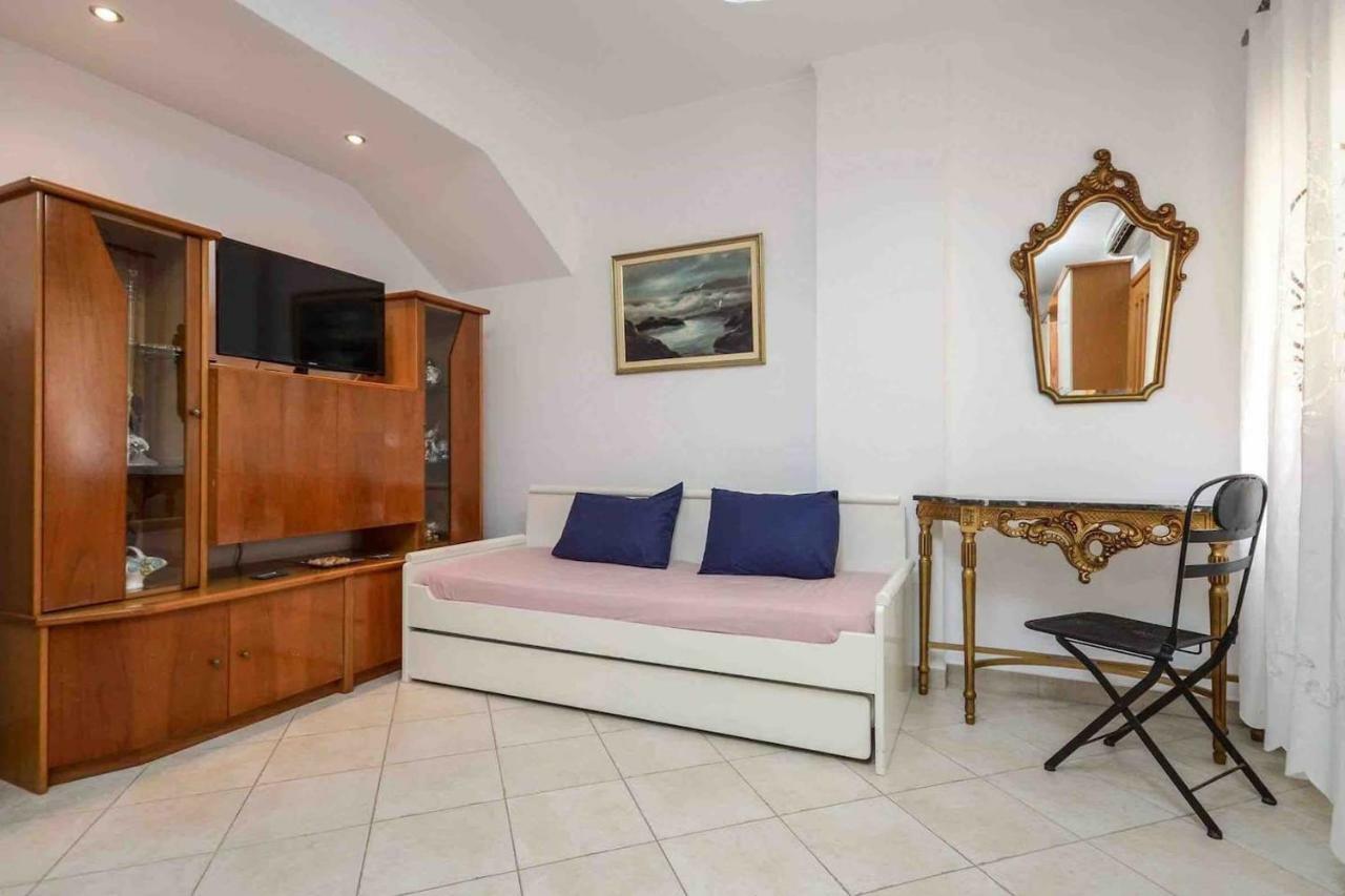 Independent Agapitos Apart , 2Bdrm, Private Patio Naxos City Экстерьер фото
